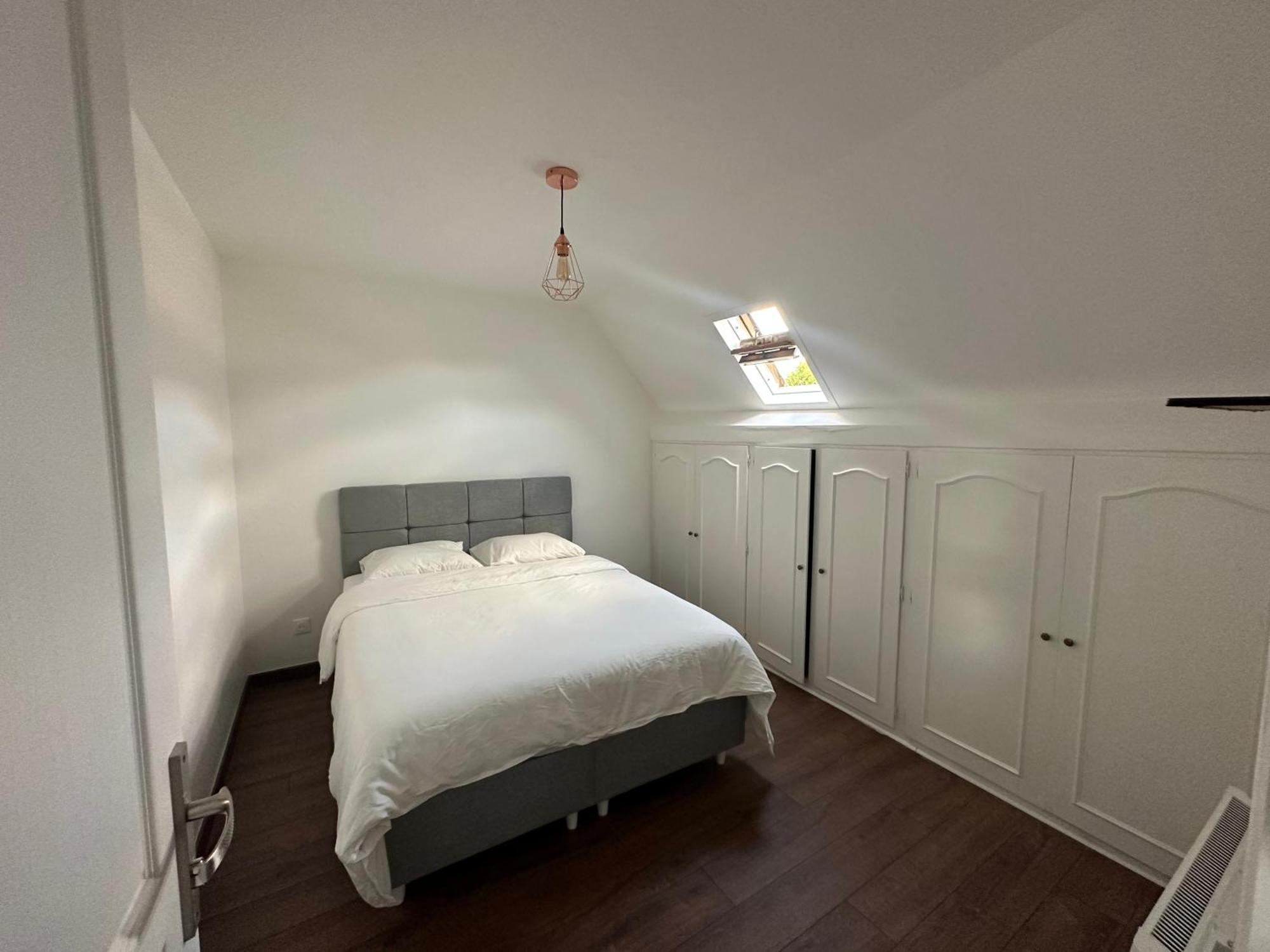 Appartement Calme Moderne Proche De Disneyland Wifi & Cafe Gratuit & Arrivee Autonome Bussy-Saint-Georges Extérieur photo