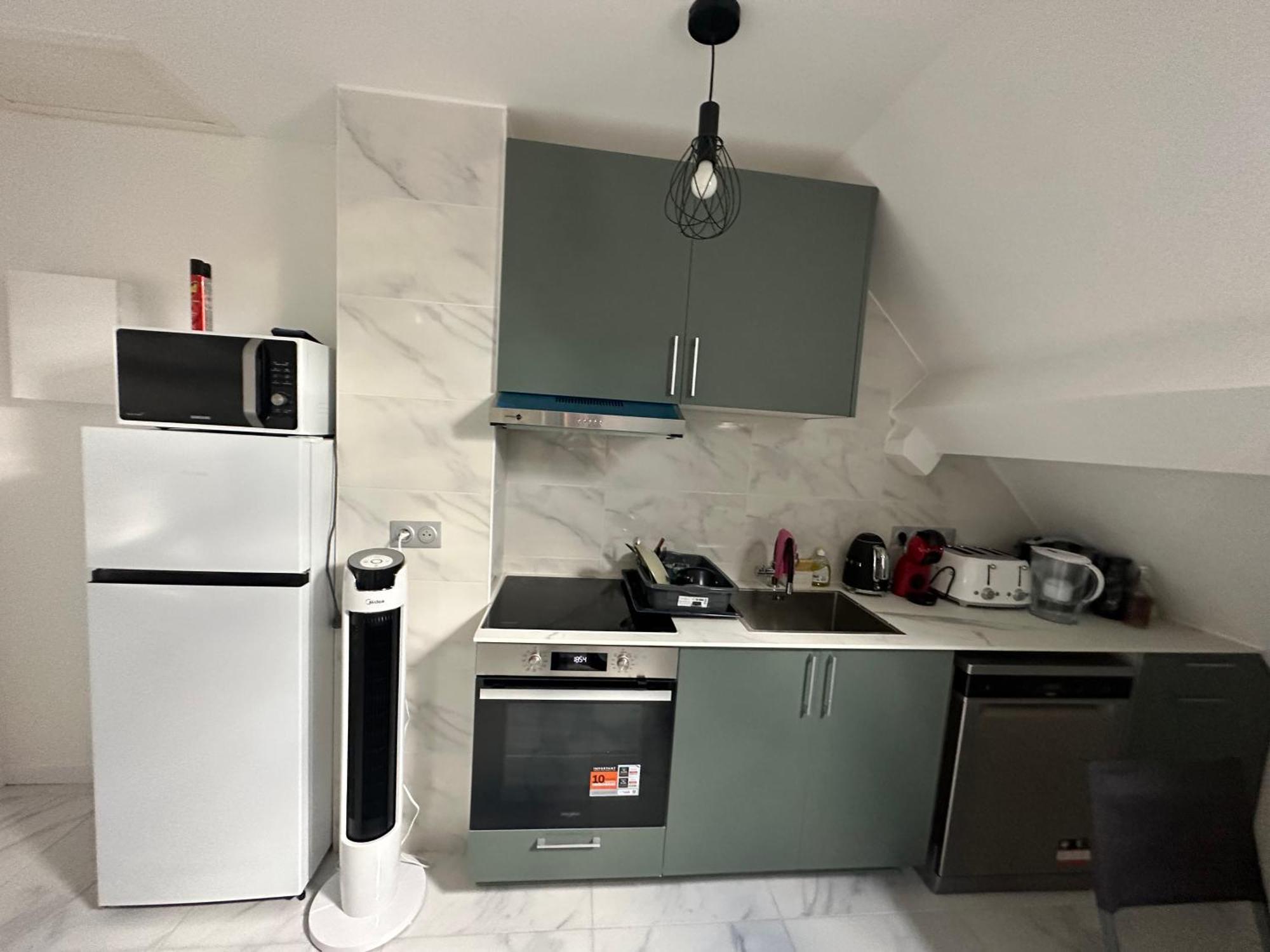 Appartement Calme Moderne Proche De Disneyland Wifi & Cafe Gratuit & Arrivee Autonome Bussy-Saint-Georges Extérieur photo
