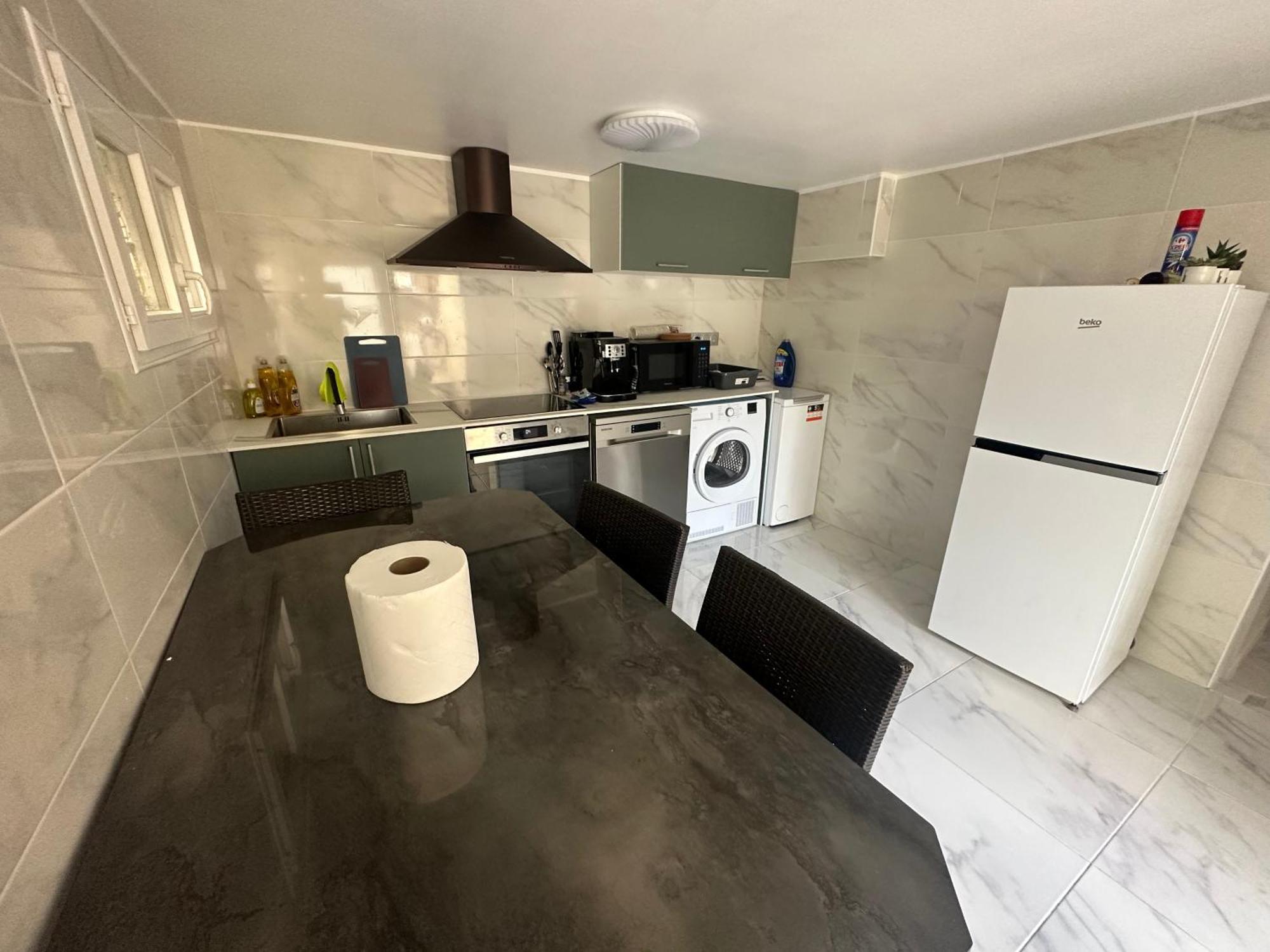 Appartement Calme Moderne Proche De Disneyland Wifi & Cafe Gratuit & Arrivee Autonome Bussy-Saint-Georges Extérieur photo